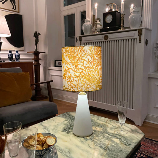Tischlampe Koralle senfgelb